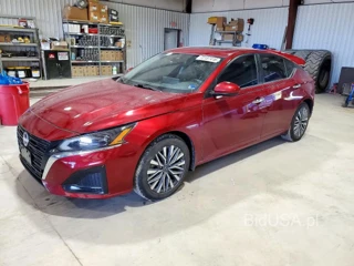 NISSAN ALTIMA SV