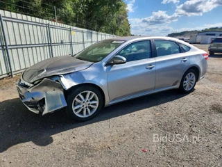 TOYOTA AVALON XLE