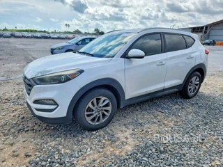 HYUNDAI TUCSON SE