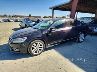 VOLKSWAGEN PASSAT SEL PREMIUM