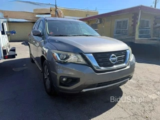NISSAN PATHFINDER SV