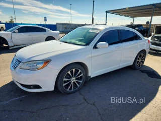 CHRYSLER 200 TOURING