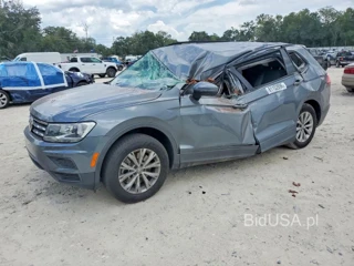 VOLKSWAGEN TIGUAN S