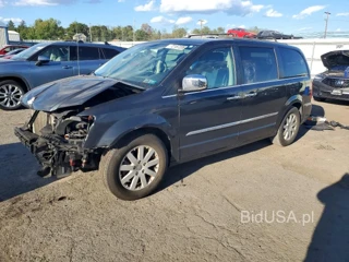 CHRYSLER TOWN & COUNTRY TOURING L