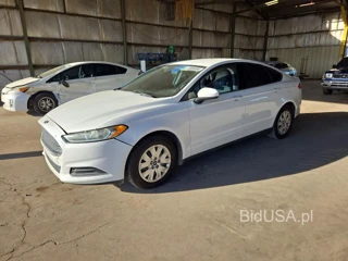 FORD FUSION S