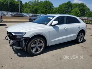 AUDI Q8 PREMIUM PLUS