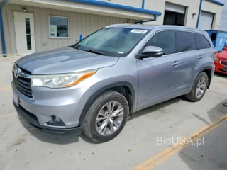 TOYOTA HIGHLANDER XLE