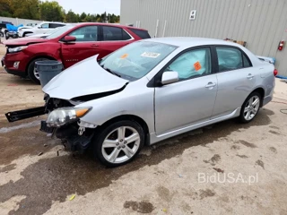 TOYOTA COROLLA S