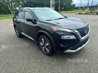 NISSAN ROGUE PLATINUM