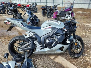 HONDA CBR600 RR
