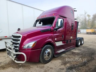 FREIGHTLINER CASCADIA 126