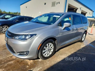 CHRYSLER PACIFICA TOURING L