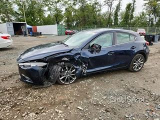 MAZDA 3 GRAND TOURING