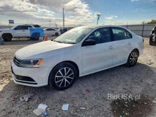 VOLKSWAGEN JETTA SE
