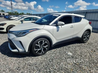 TOYOTA C-HR XLE