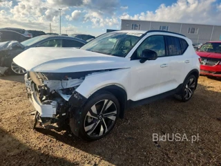 VOLVO XC40 ULTIMATE