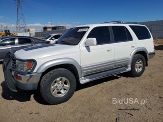TOYOTA 4RUNNER SR5