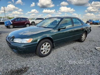 TOYOTA CAMRY XLE V6