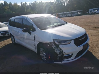 CHRYSLER CHRYSLER PACIFICA SELECT