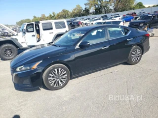 NISSAN ALTIMA SV