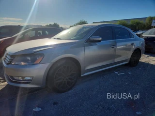 VOLKSWAGEN PASSAT SEL