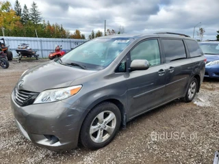 TOYOTA SIENNA L 7-PASSENGER