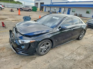 MERCEDES-BENZ A 220 4MATIC