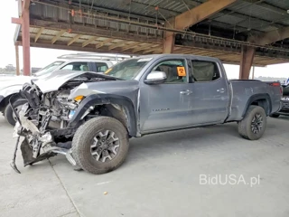 TOYOTA TACOMA TRD OFF-ROAD