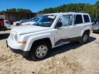 JEEP PATRIOT SPORT