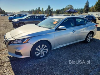 NISSAN ALTIMA S