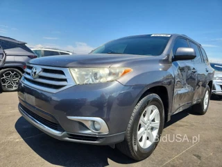 TOYOTA HIGHLANDER SE