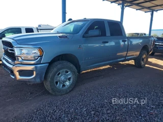 RAM 2500 TRADESMAN