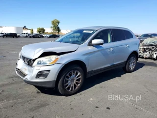 VOLVO XC60 T6