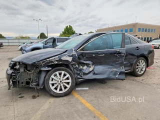 TOYOTA CAMRY XLE