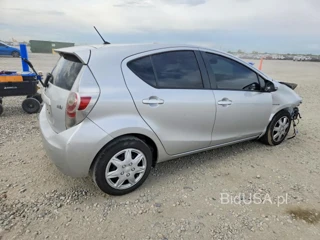 TOYOTA PRIUS C TWO