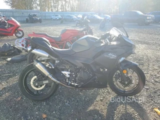 KAWASAKI EX500