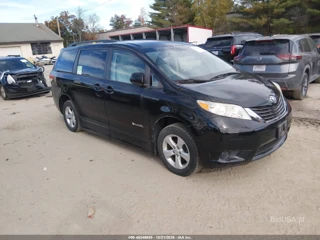 TOYOTA TOYOTA SIENNA