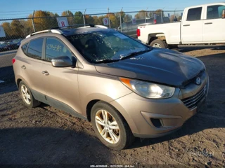 HYUNDAI HYUNDAI TUCSON GLS
