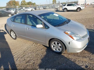 TOYOTA TOYOTA PRIUS