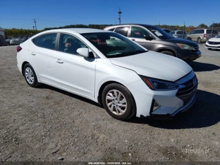 HYUNDAI HYUNDAI ELANTRA SE