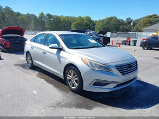 HYUNDAI HYUNDAI SONATA SE