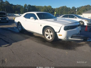 DODGE DODGE CHALLENGER SXT PLUS