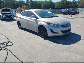 HYUNDAI HYUNDAI ELANTRA SE