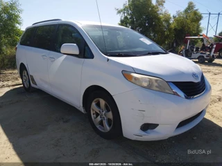 TOYOTA TOYOTA SIENNA LE V6