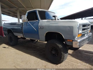 DODGE DODGE W-SERIES W200/W250