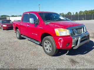 NISSAN NISSAN TITAN SV