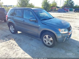 SUZUKI SUZUKI GRAND VITARA LUXURY
