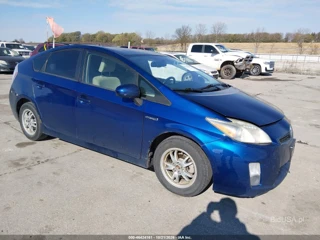 TOYOTA TOYOTA PRIUS