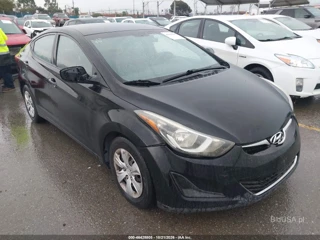 HYUNDAI HYUNDAI ELANTRA SE
