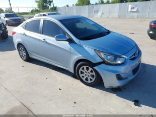 HYUNDAI HYUNDAI ACCENT GLS